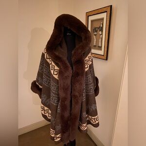 Faux Fur Trim Brown Hooded Women's Coat